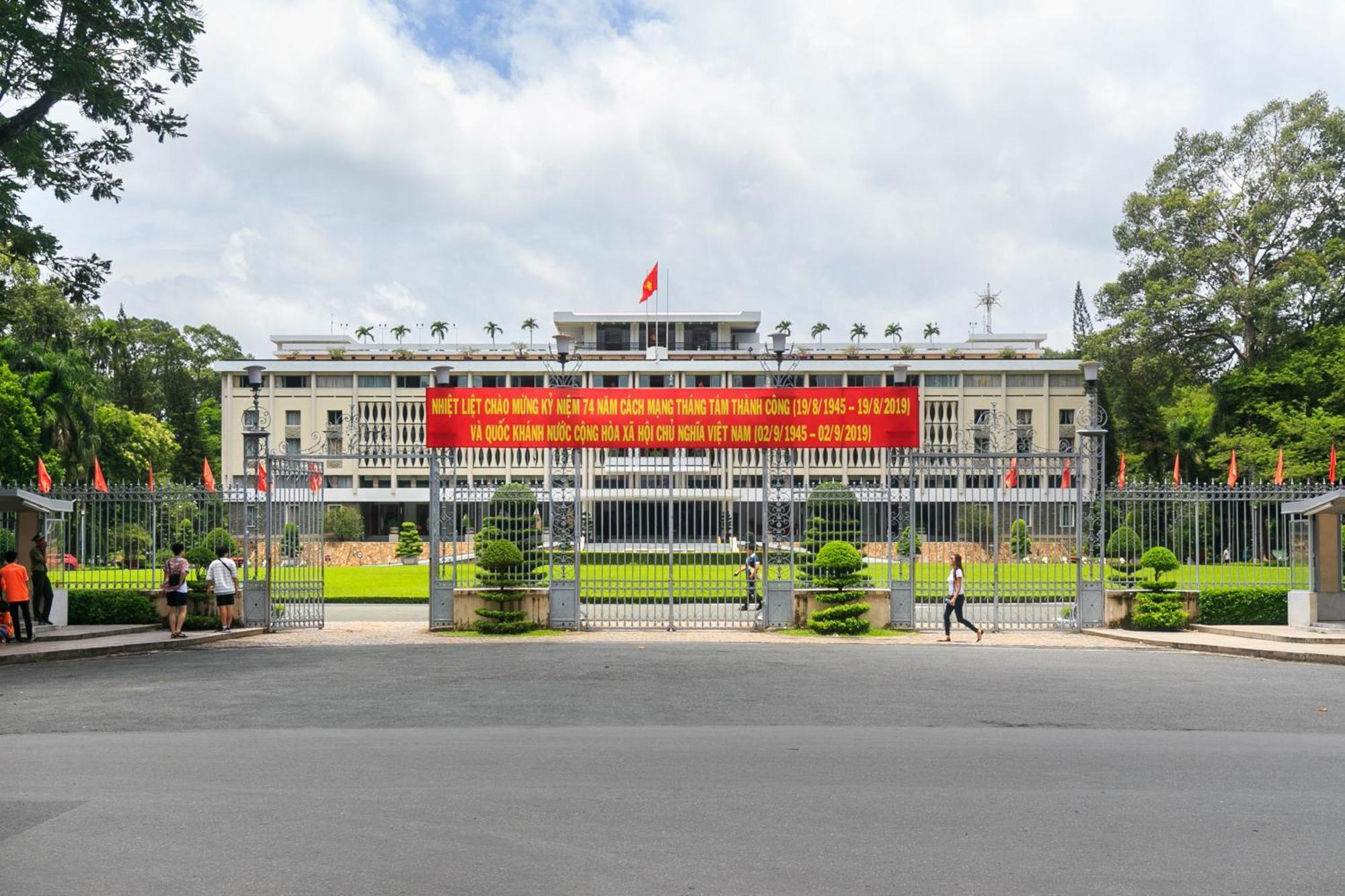 Hoang Luxury Hotel Dist 1 Ho Chi Minh Exterior photo